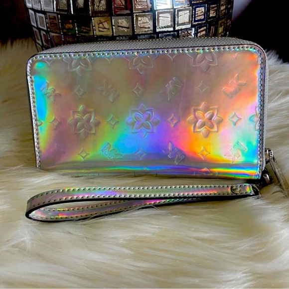 **RARE**LIMITED EDITION MICHAEL KORS IWALLET - Picture 2 of 7